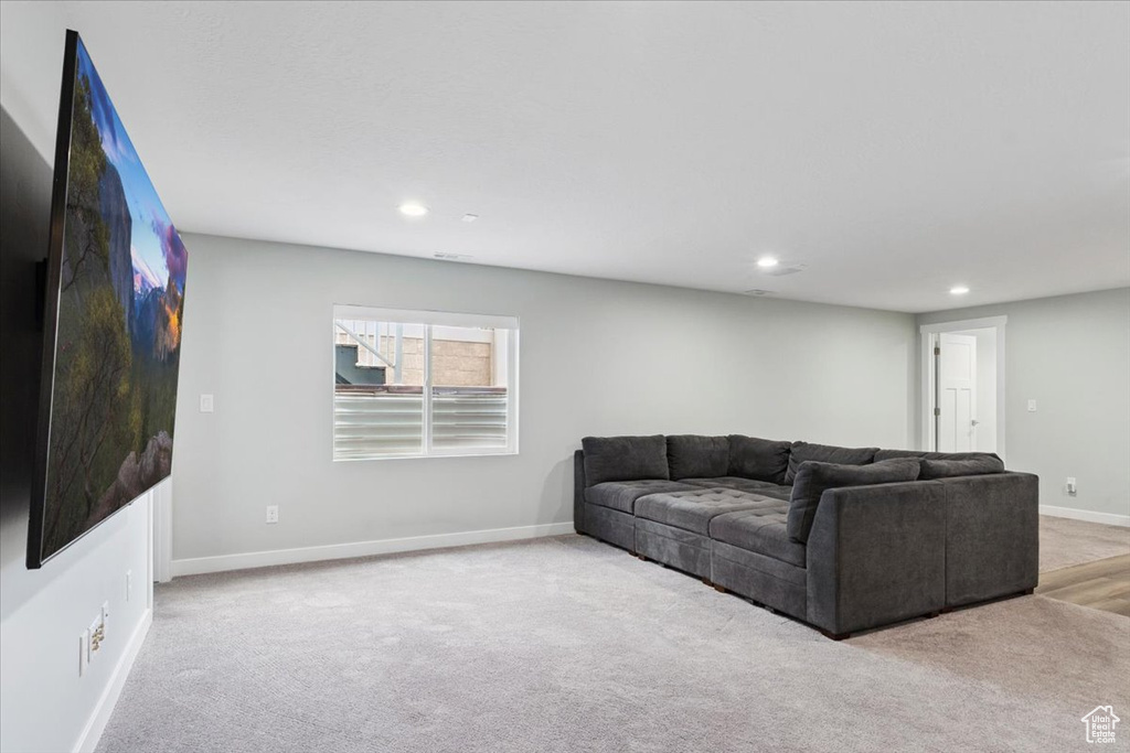 8499 S BOULDER CREEK RD West Jordan, UT 84081