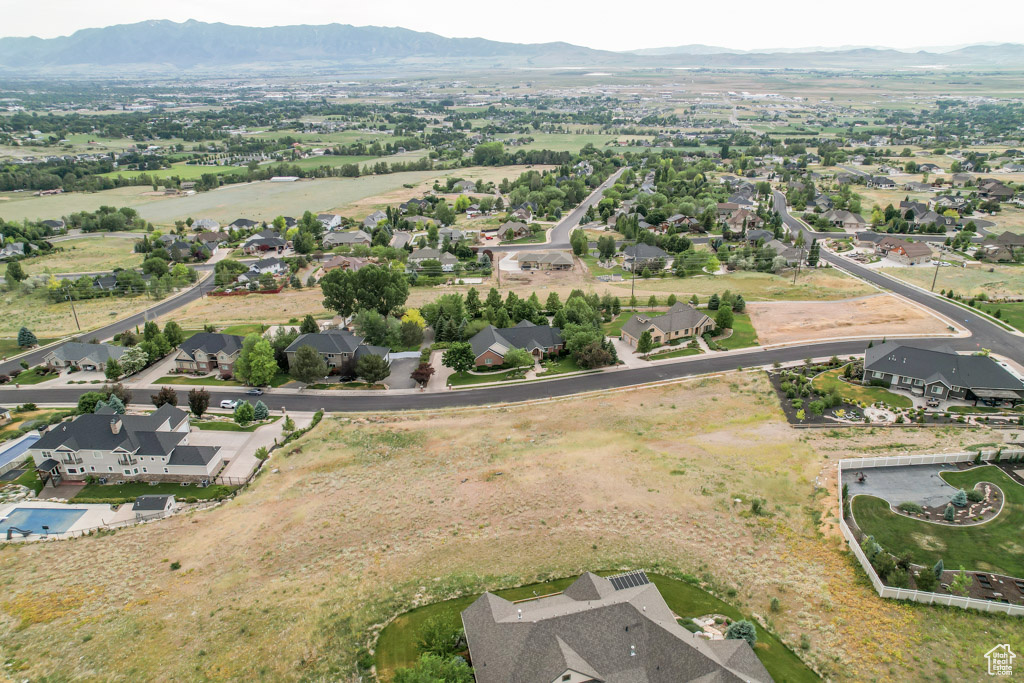 2950 N MAHOGONY VALLEY RD North Logan, UT 84341