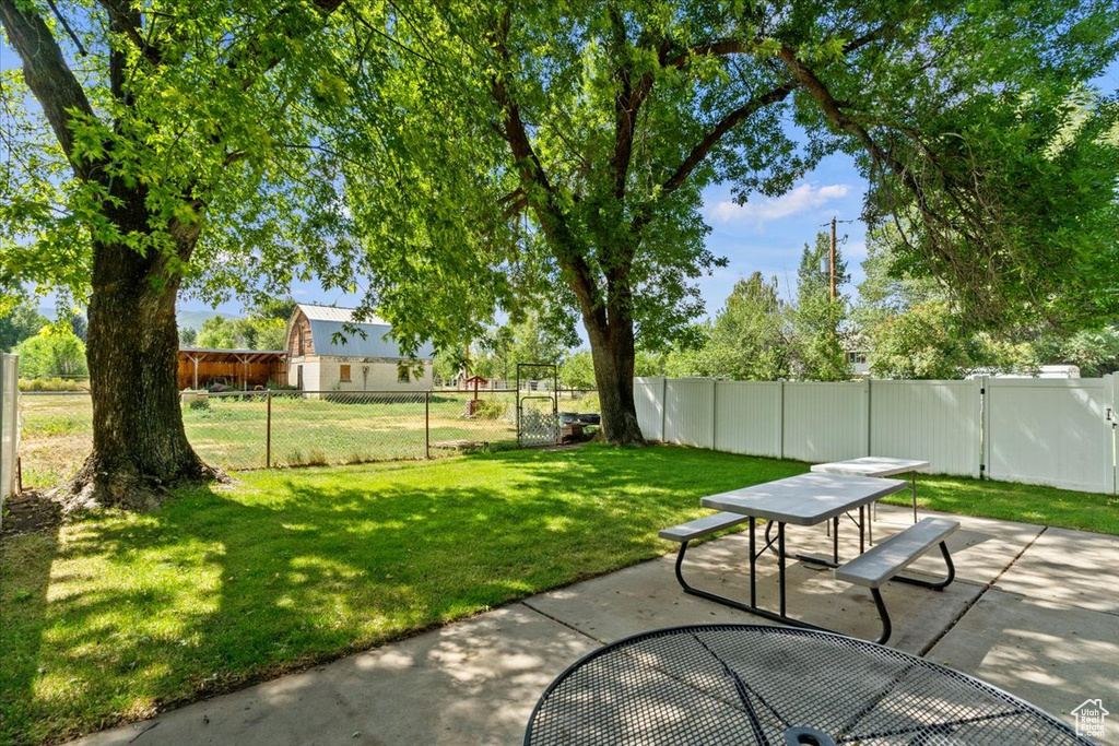 185 N 6800 E Huntsville, UT 84317