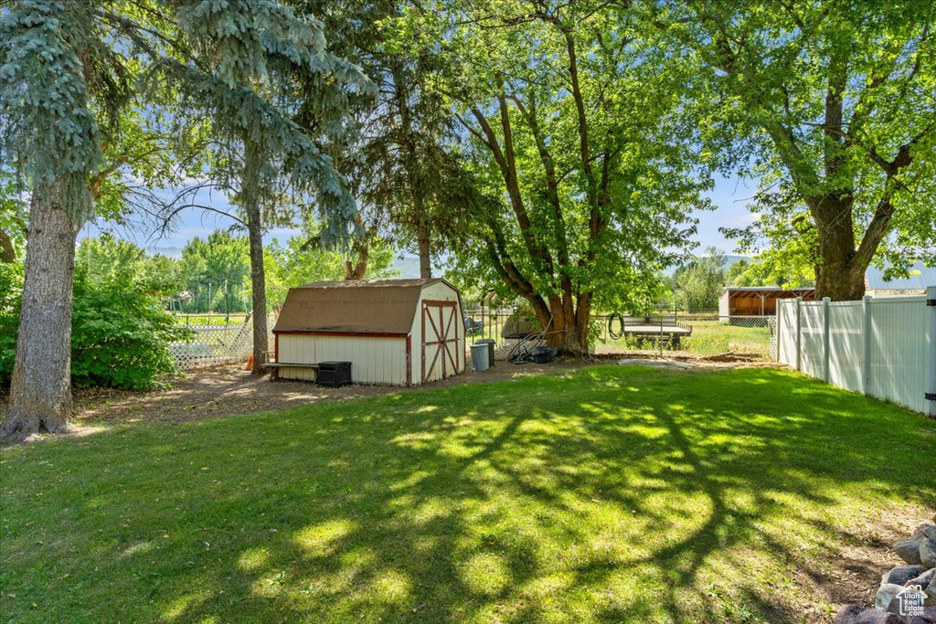 185 N 6800 E Huntsville, UT 84317