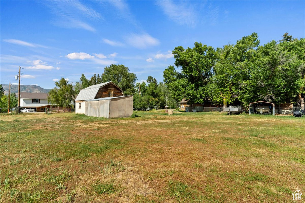 185 N 6800 E Huntsville, UT 84317
