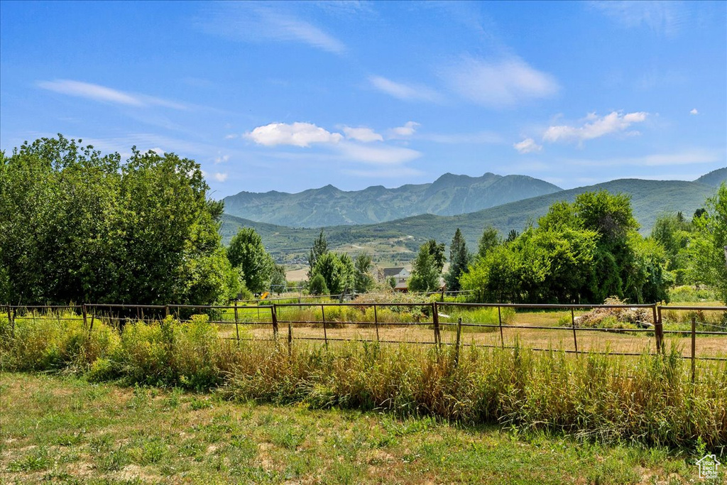 185 N 6800 E Huntsville, UT 84317