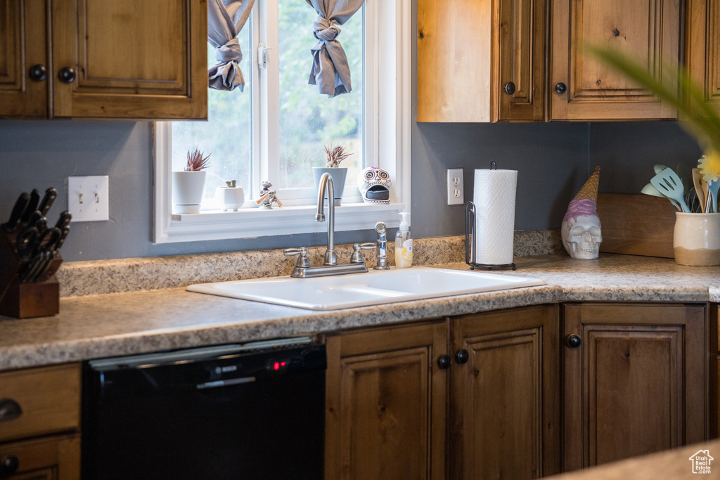 225 W 600 N Vernal, UT 84078