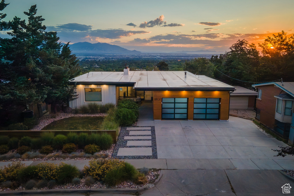 Photo 2 for MLS #2100587 at 1802 S Wasatch Dr