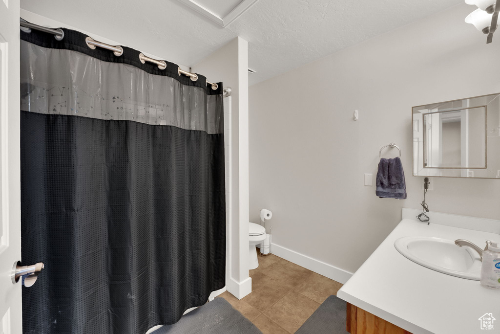 430 E ACOMA RD Midvale, UT 84047