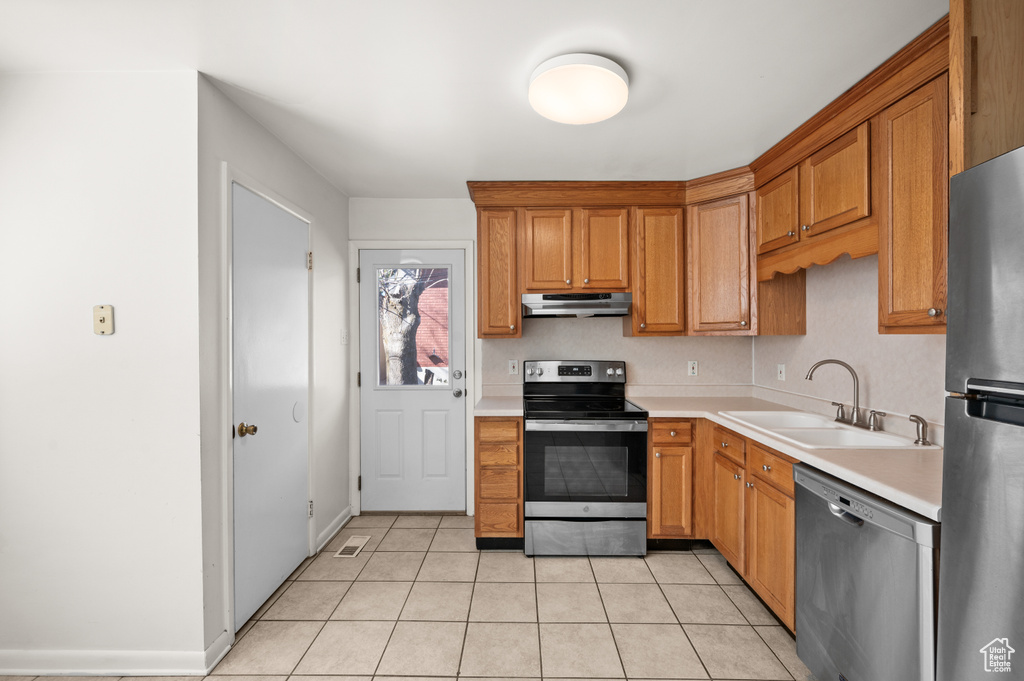 2692 PRESTON ST Salt Lake City, UT 84106