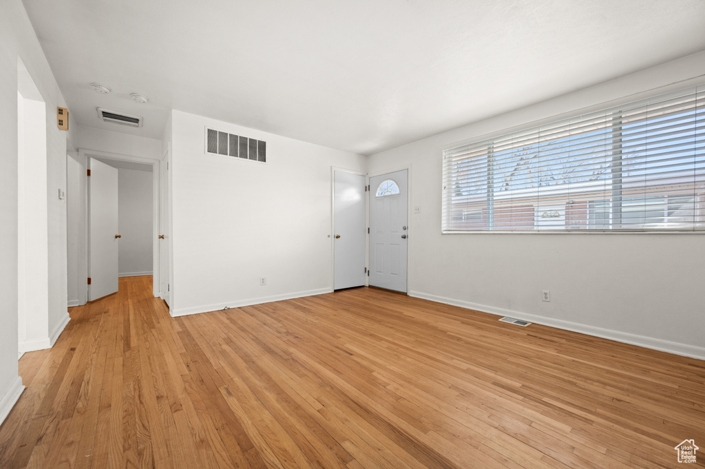 2692 PRESTON ST Salt Lake City, UT 84106