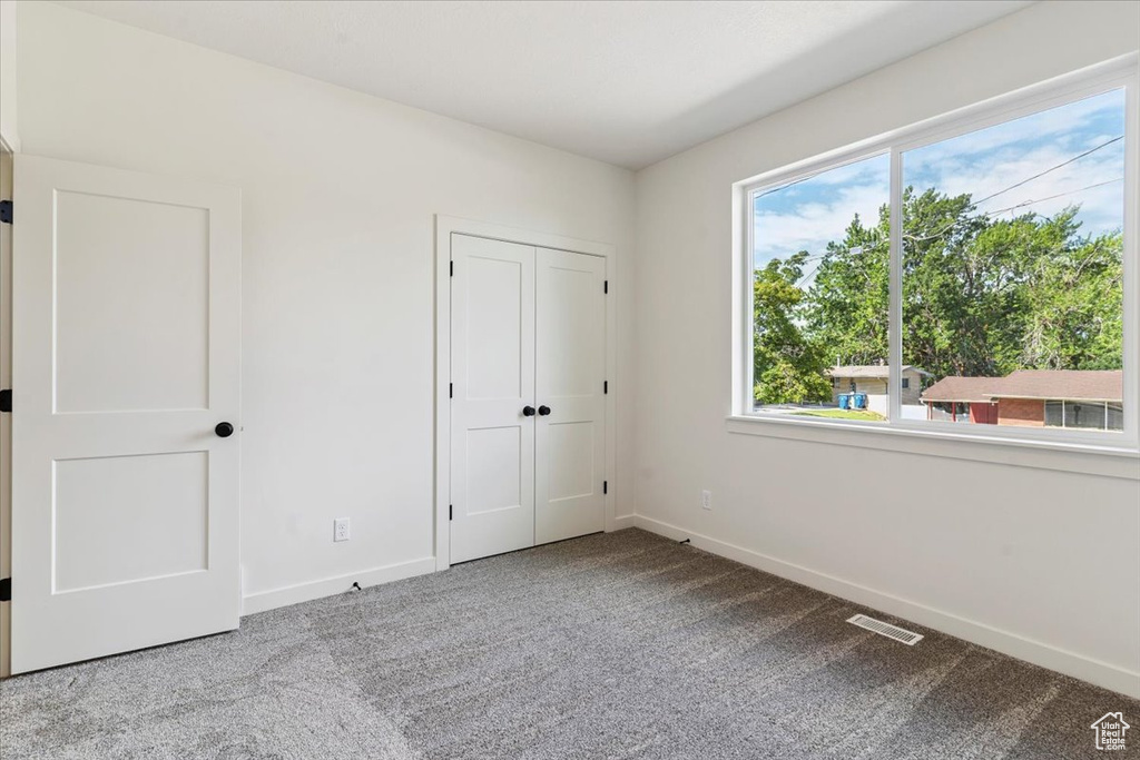 Photo 17 for MLS #2100629 at 4068 S Porter Ave