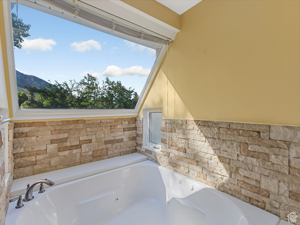 3006 INDIAN HILLS DR Provo, UT 84604