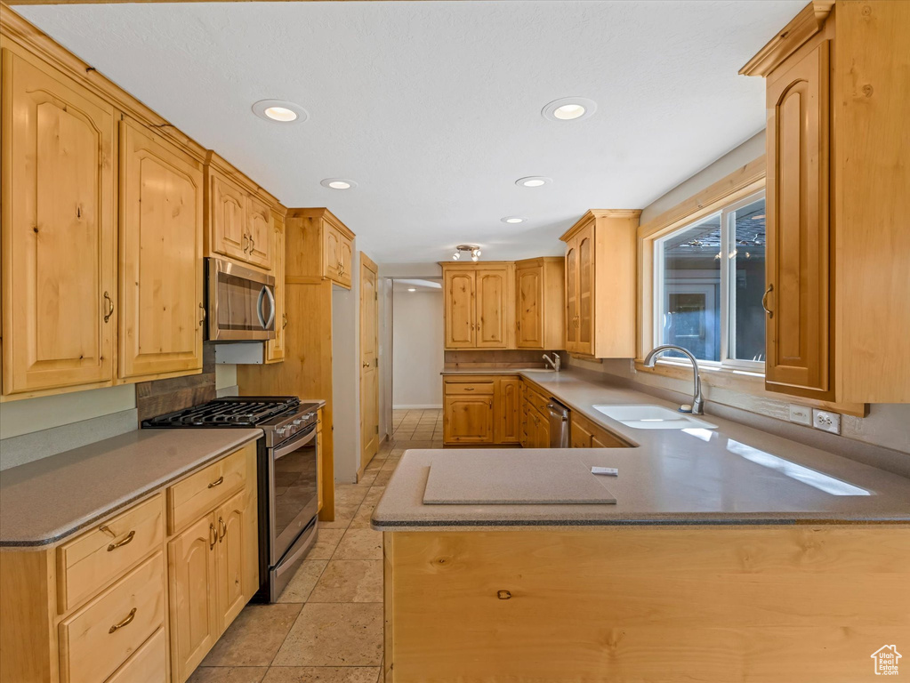 3006 INDIAN HILLS DR Provo, UT 84604