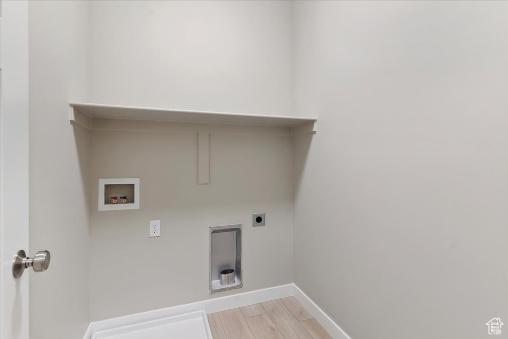 Photo 24 for MLS #2100633 at 552 E 41st St
