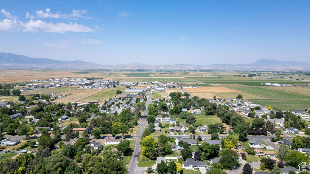 55 W 300 N Hyde Park, UT 84318