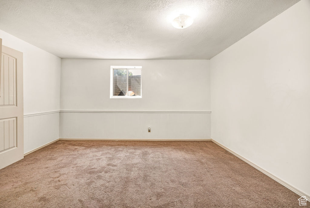 55 W 300 N Hyde Park, UT 84318