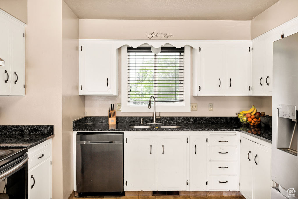 55 W 300 N Hyde Park, UT 84318