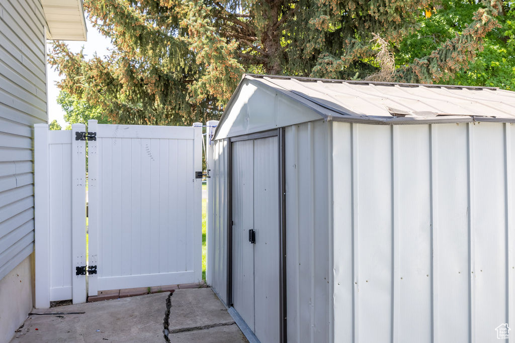 55 W 300 N Hyde Park, UT 84318