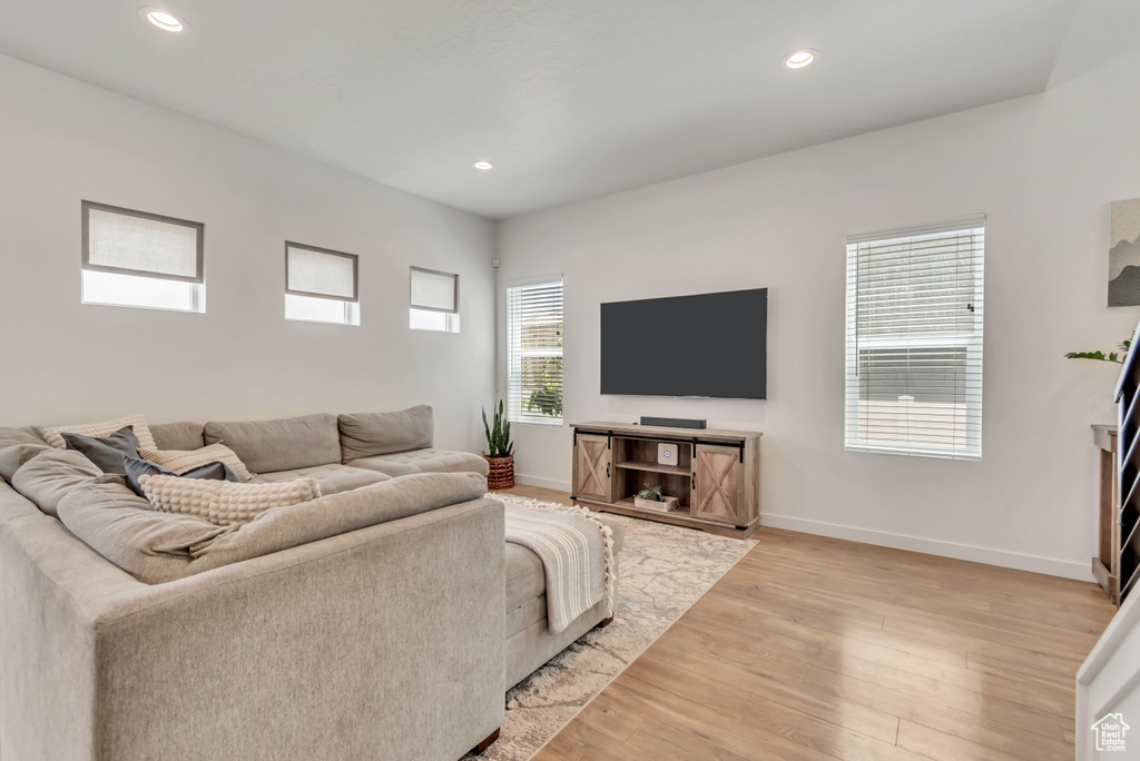 9288 N VERNHAM LN Eagle Mountain, UT 84005