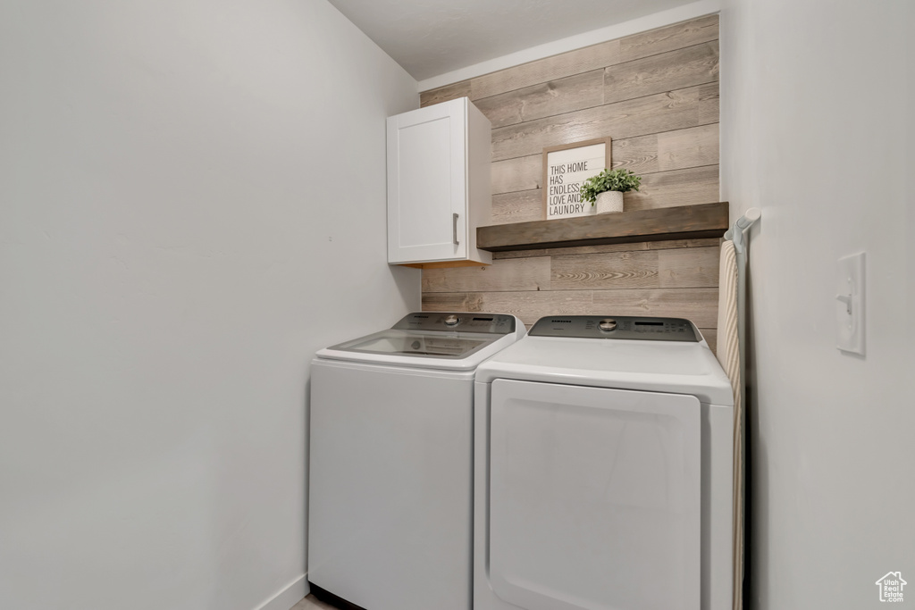 9288 N VERNHAM LN Eagle Mountain, UT 84005
