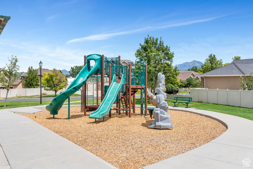 5746 W SWIFT CREEK RD West Jordan, UT 84081