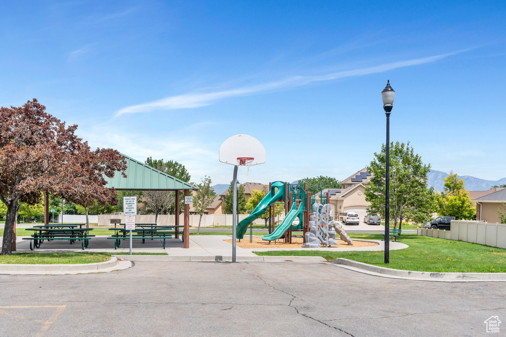 5746 W SWIFT CREEK RD West Jordan, UT 84081