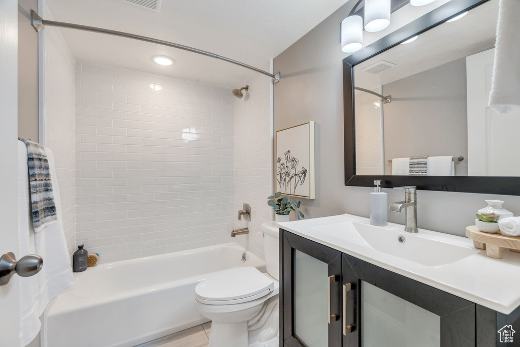 5746 W SWIFT CREEK RD West Jordan, UT 84081