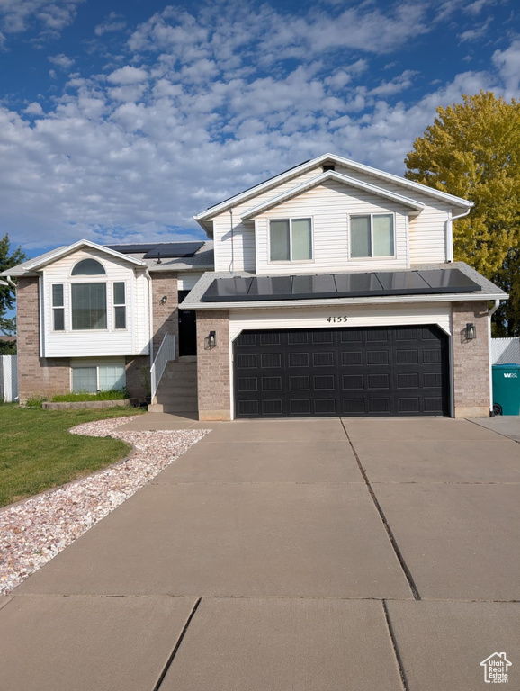 4155 S WESTLAKE DR Roy, UT 84067