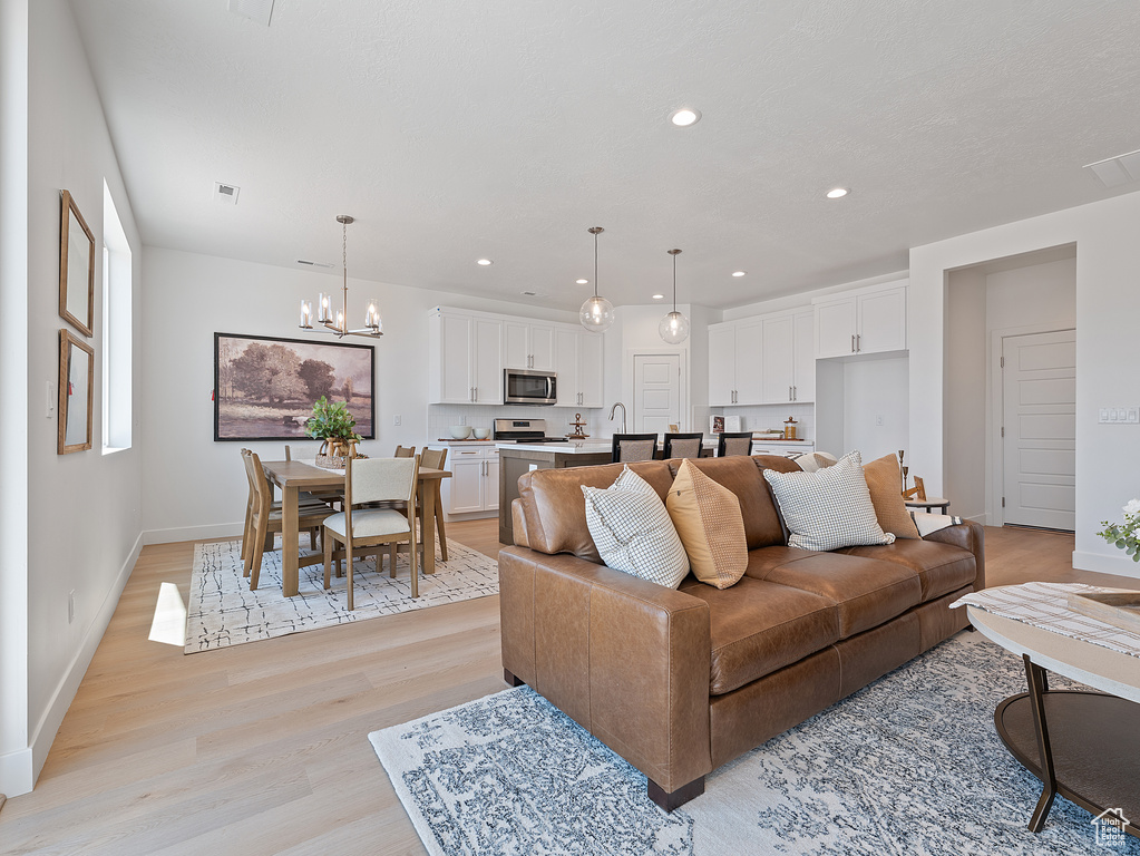 1722 S 4300 ST #101 Ogden, UT 84401