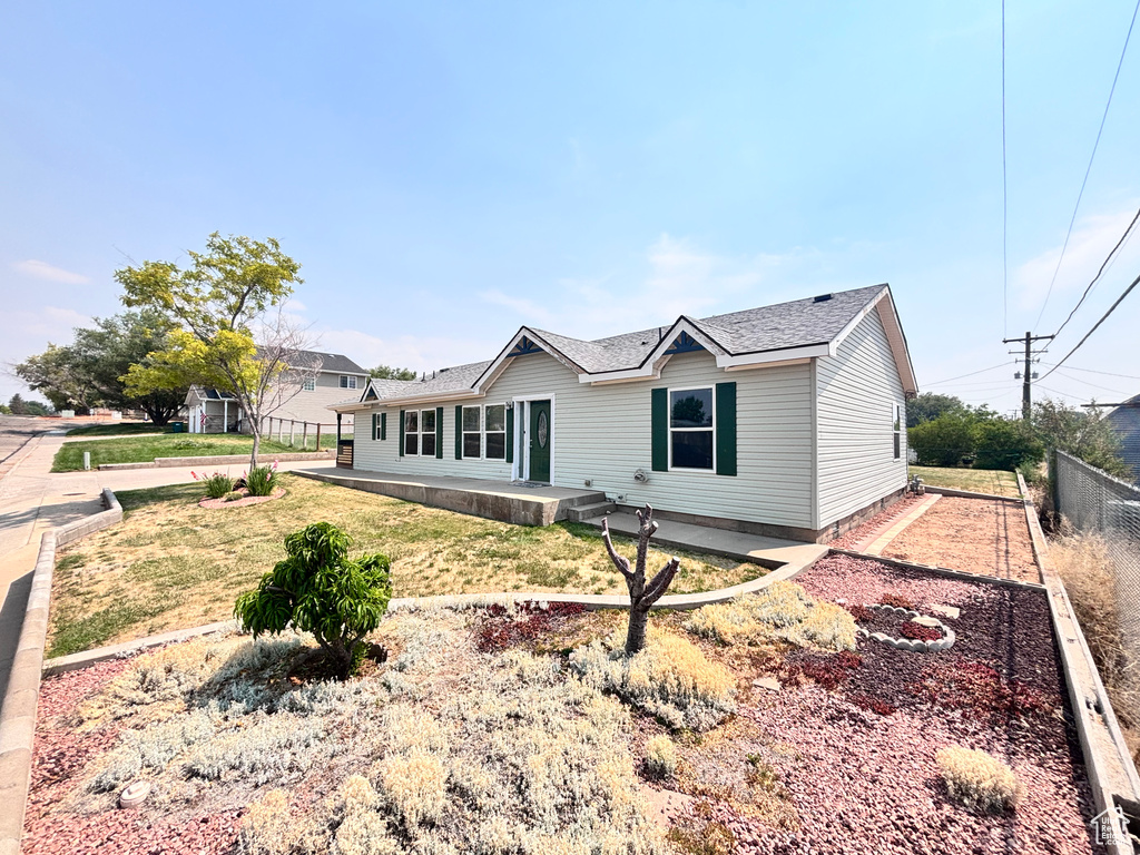 137 S 400 W Blanding, UT 84511