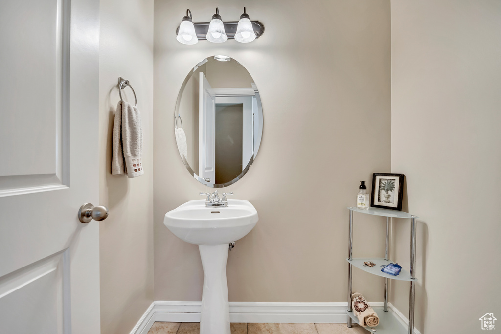 220 E 2200 S Kaysville, UT 84037