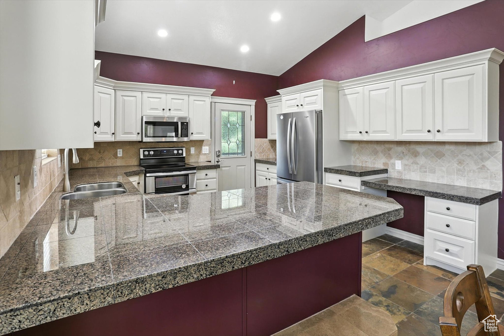 684 E APPLE DRIVE Logan, UT 84321