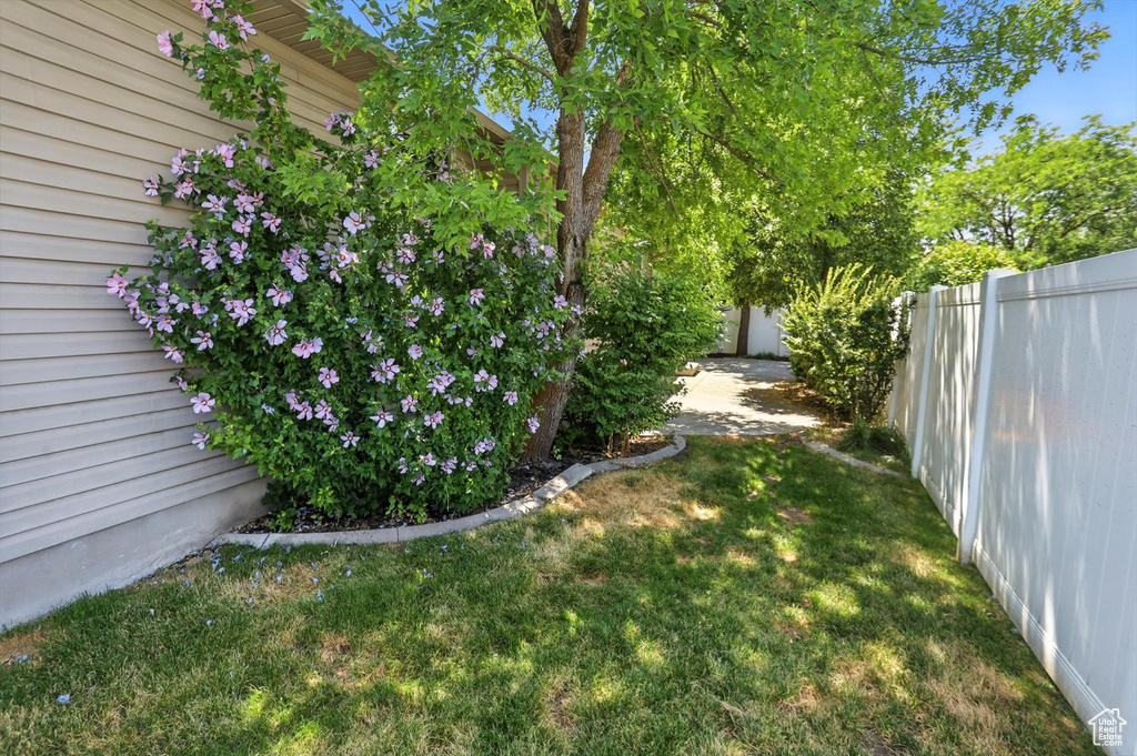 684 E APPLE DRIVE Logan, UT 84321