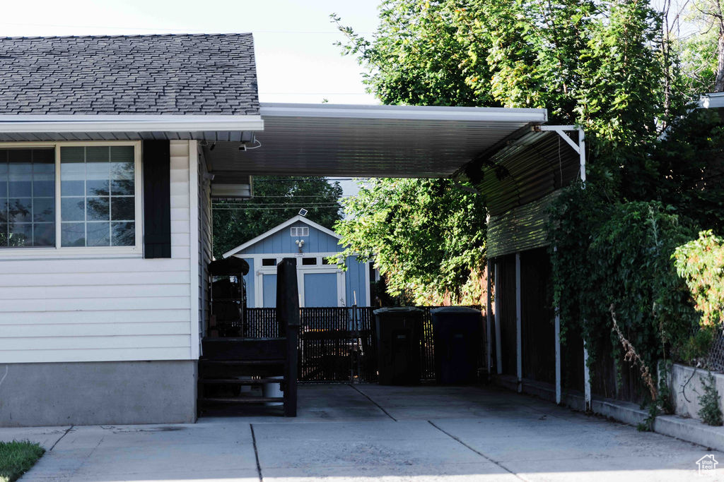 948 VITT DR Ogden, UT 84404