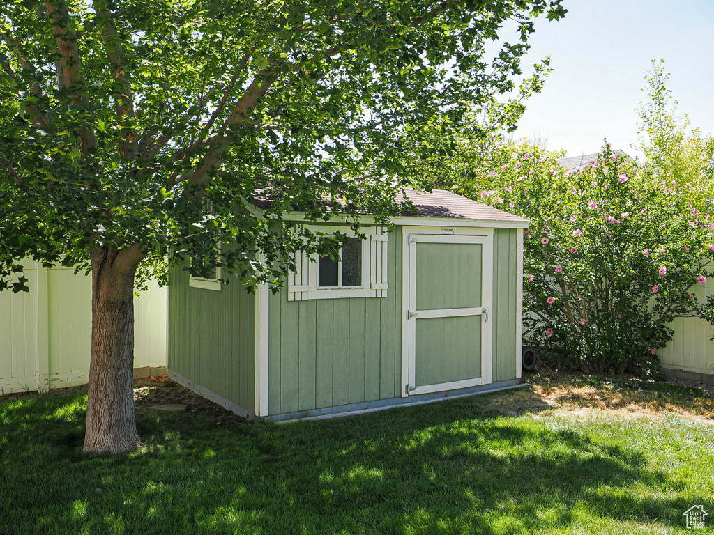 3369 W PORTER CIR West Jordan, UT 84084