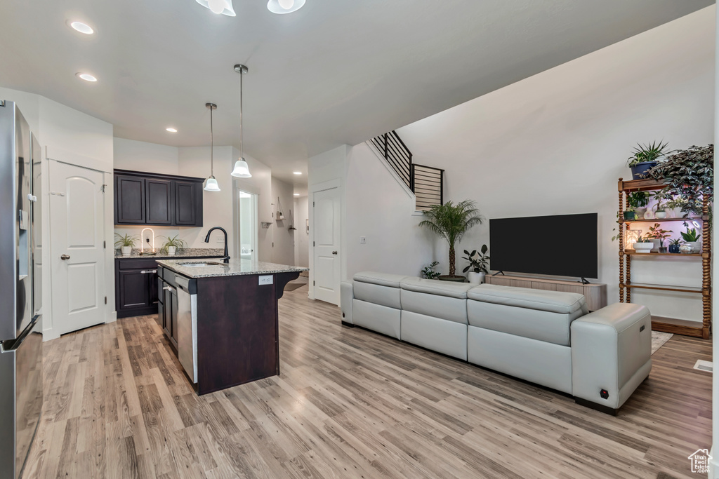 1421 N 3860 W #111 Lehi, UT 84043