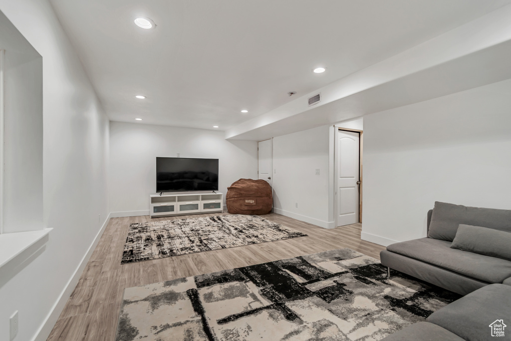 1421 N 3860 W #111 Lehi, UT 84043