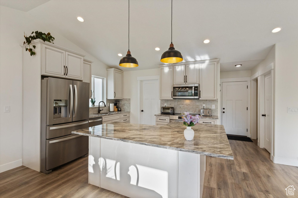 612 S 300 E Lehi, UT 84043