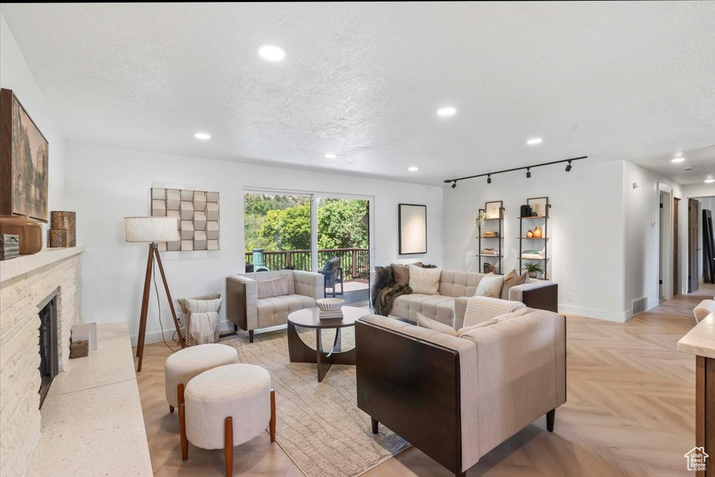 1351 E 400 S Fruit Heights, UT 84037
