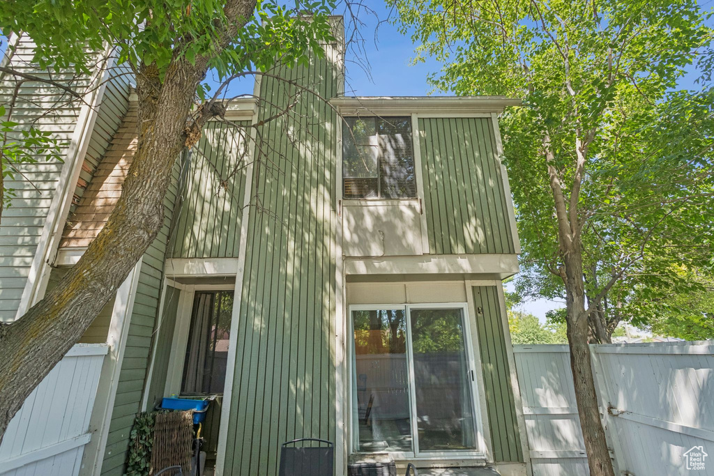 4216 S SOLITUDE RDG #A Taylorsville, UT 84129
