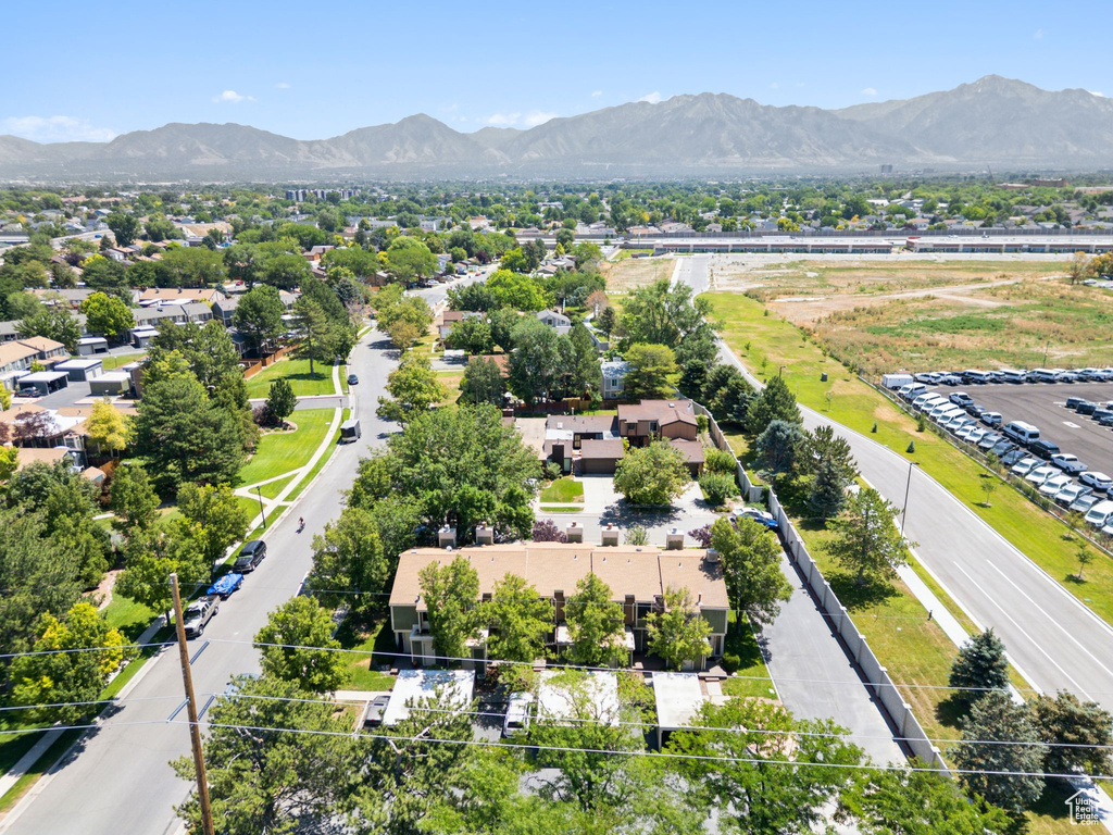 4216 S SOLITUDE RDG #A Taylorsville, UT 84129