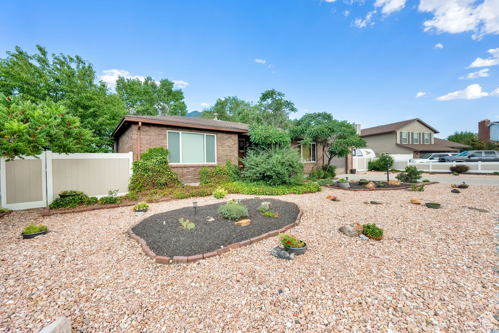 11673 S CASPER RD Sandy, UT 84092