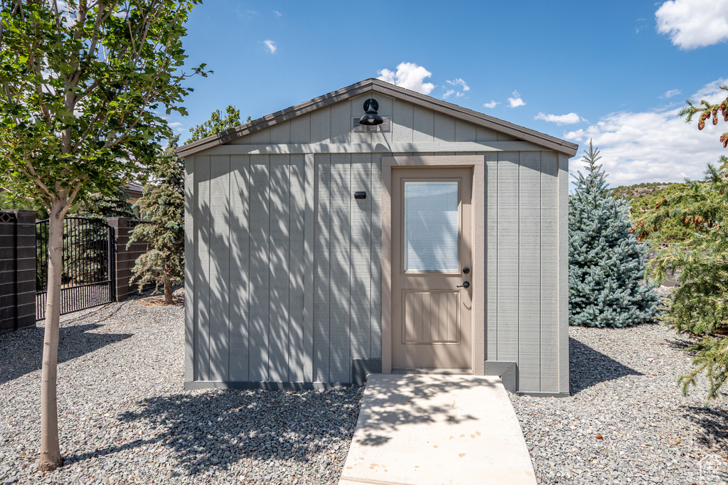 Photo 72 for MLS #2100715 at 2085 S Eagle Loop