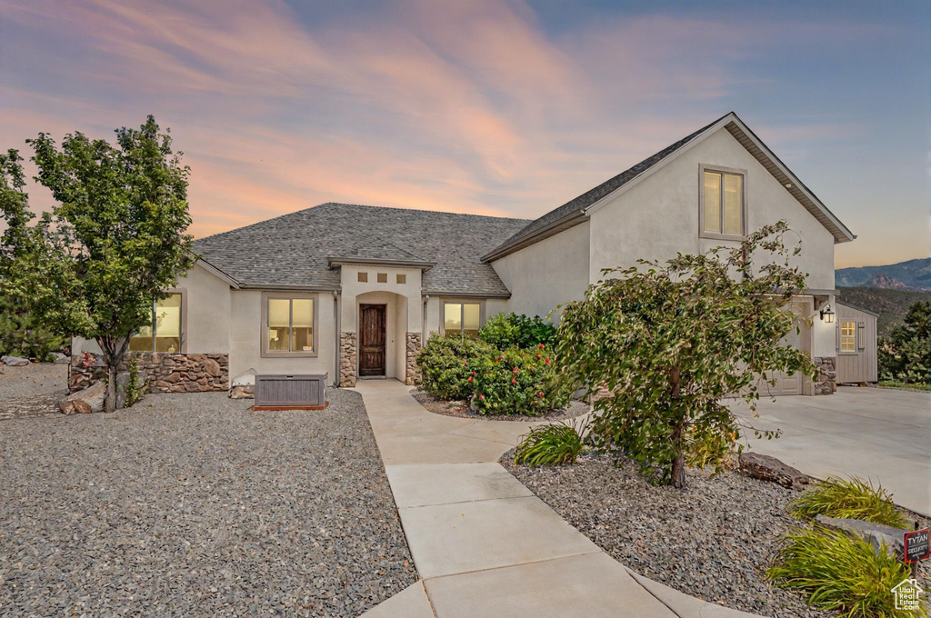 Photo 2 for MLS #2100715 at 2085 S Eagle Loop