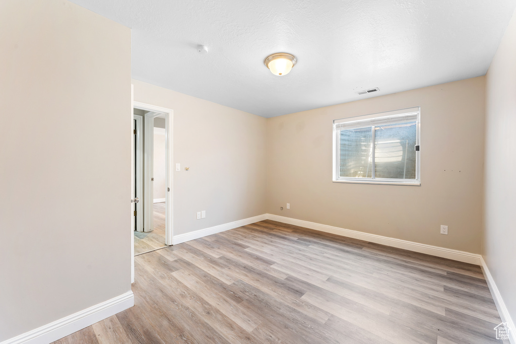 4907 S 3900 W Roy, UT 84067