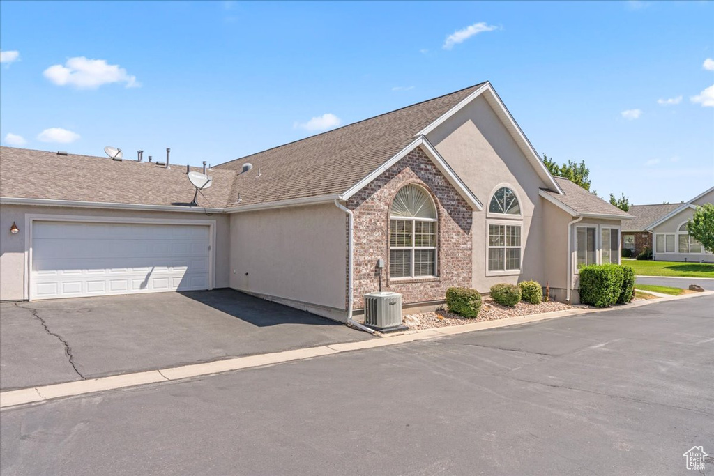 3256 S HUNTER VILLA LN #B West Valley City, UT 84128