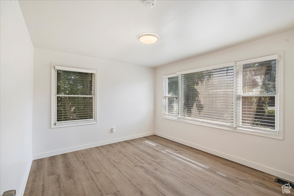 305 N WALL AVE Ogden, UT 84404