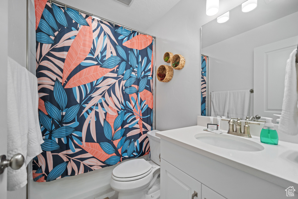 Photo 12 for MLS #2100732 at 1342 N Marfil