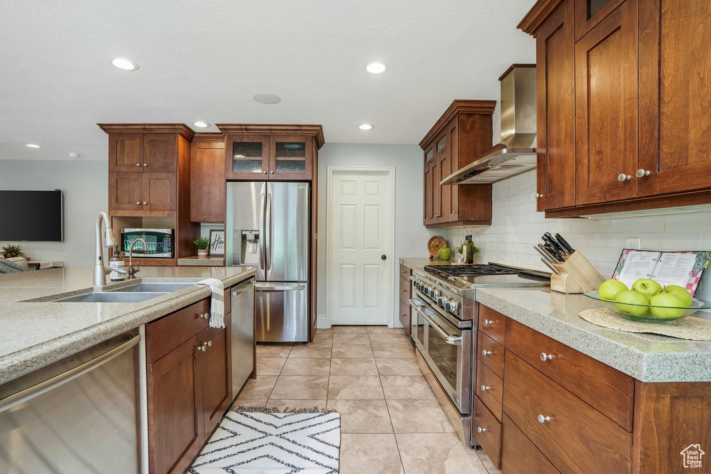 2385 S CLAREMONT DR Bountiful, UT 84010