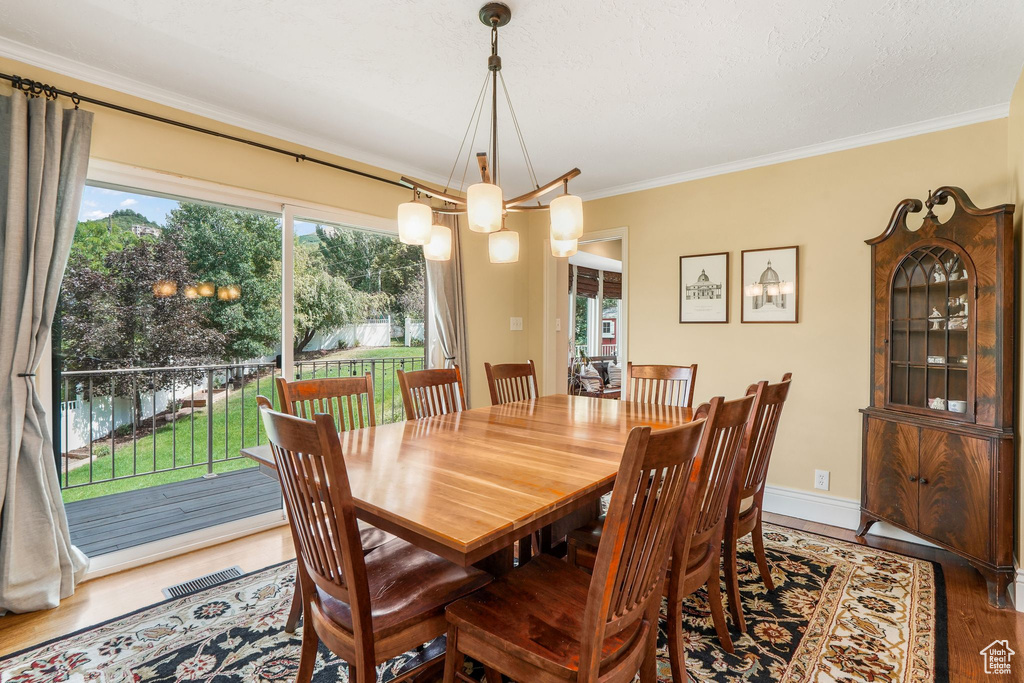 2385 S CLAREMONT DR Bountiful, UT 84010