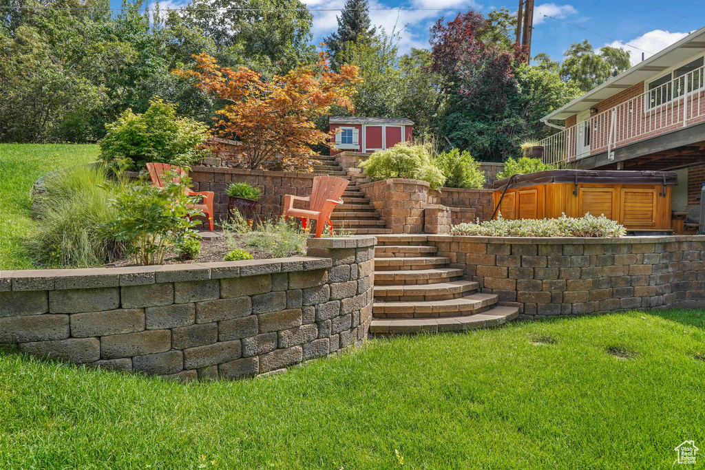 2385 S CLAREMONT DR Bountiful, UT 84010