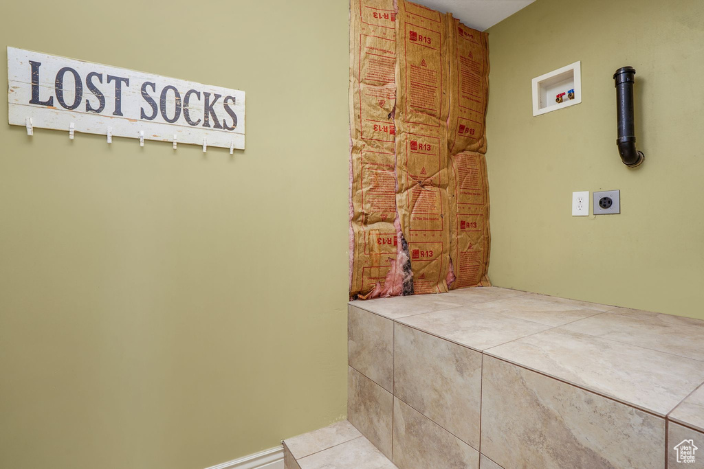 2385 S CLAREMONT DR Bountiful, UT 84010