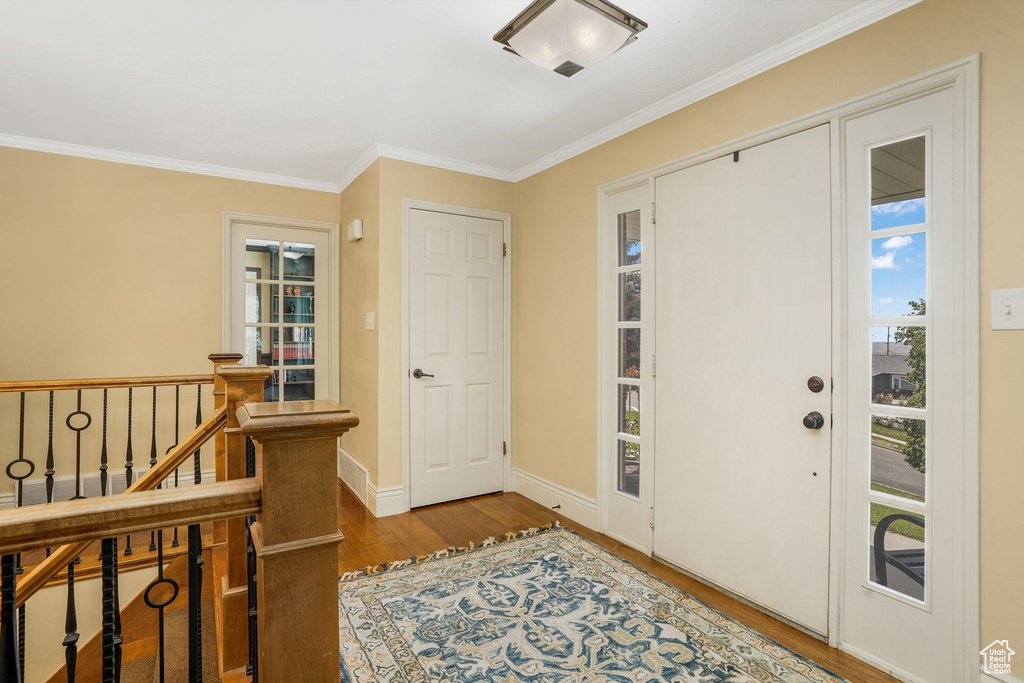 2385 S CLAREMONT DR Bountiful, UT 84010
